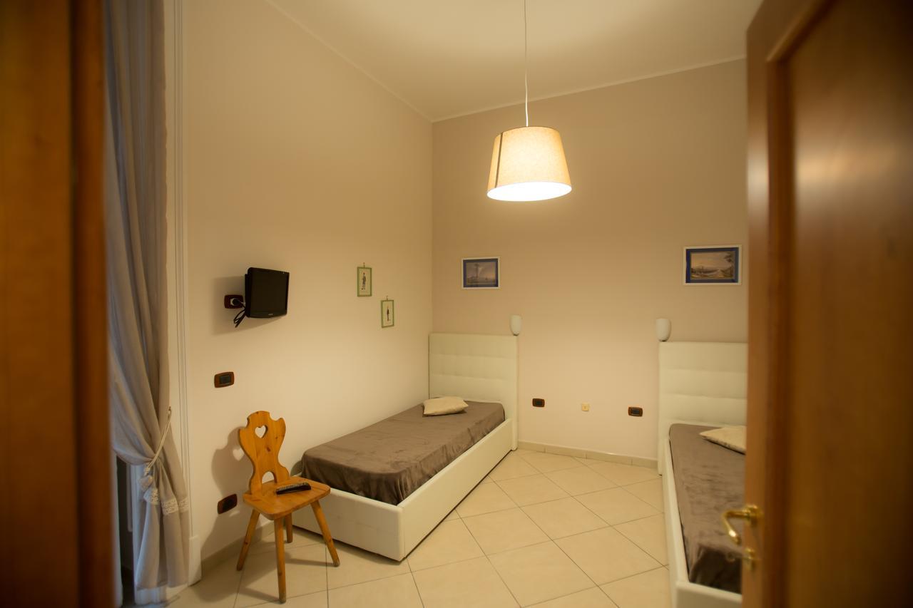 나폴리 A Casa Di Nonna Giulia B&B 외부 사진