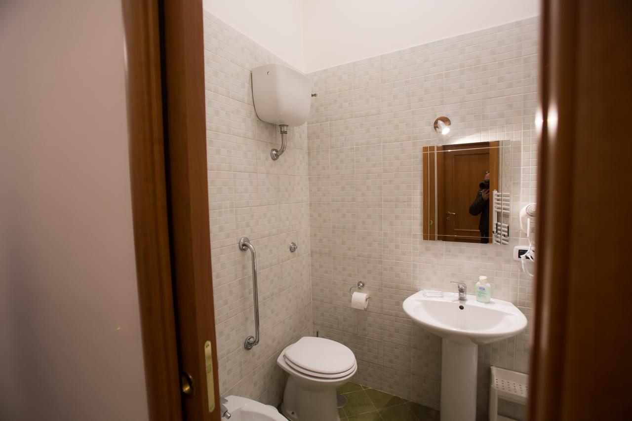 나폴리 A Casa Di Nonna Giulia B&B 외부 사진